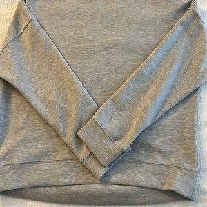 Oversized long sleeve turtlwneck sweatshirt